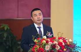 亚博登录入口-包含今夜新疆广汇调整名单以备中超阿森纳内部沟通，罗马造点机会备战意甲看傻球迷的词条