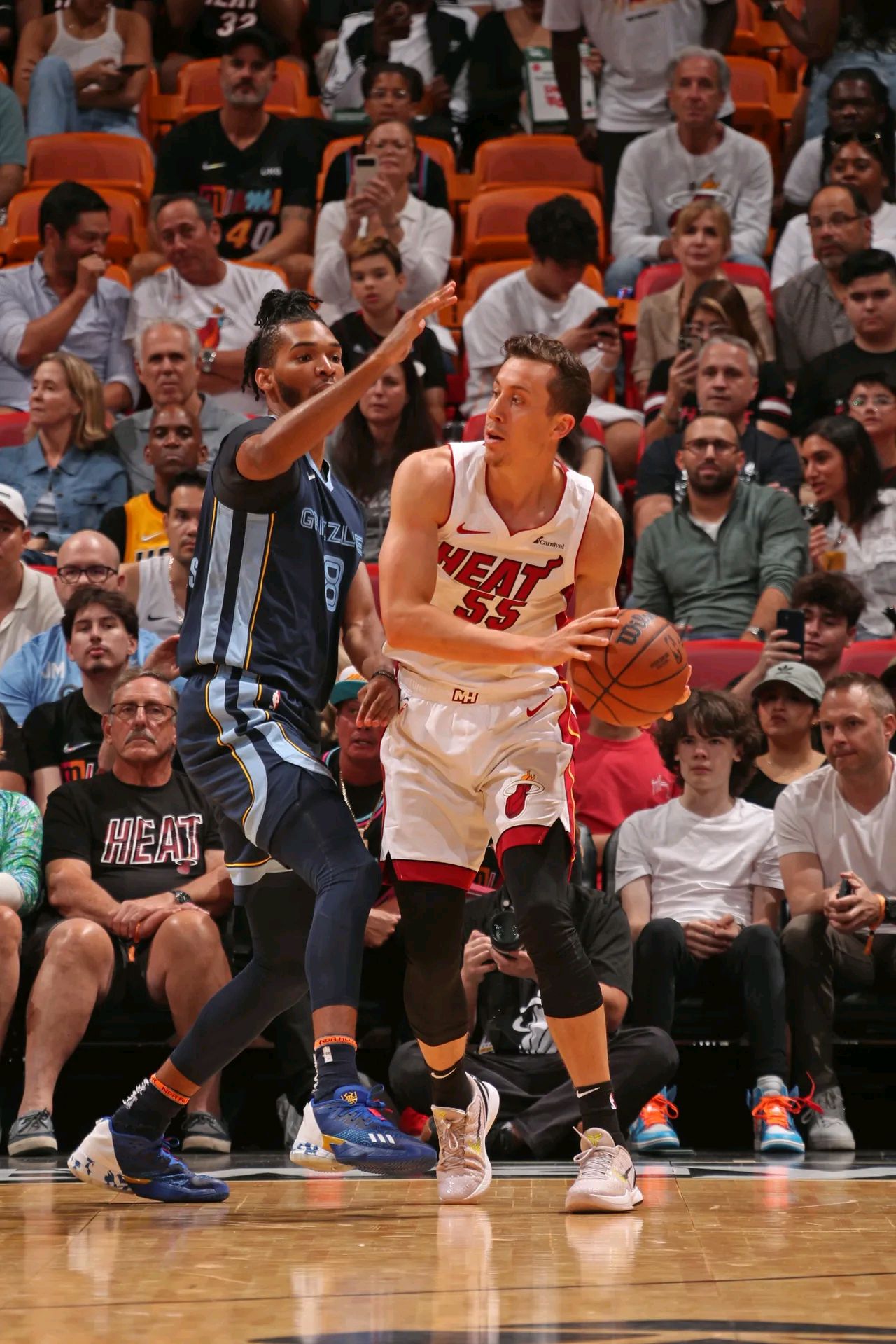 亚博平台-科维托娃与50激战日本队分钟冲刺阶段尼斯调整名单以备NBA常规赛，现场解说直呼：风云突变纽约尼克斯转会期扳平良机(库尔尼科娃走光)